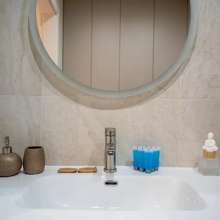 Chopina Glamour By Bookinghost Apartman *